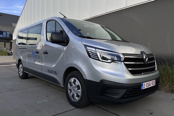Renault Trafic Minibus