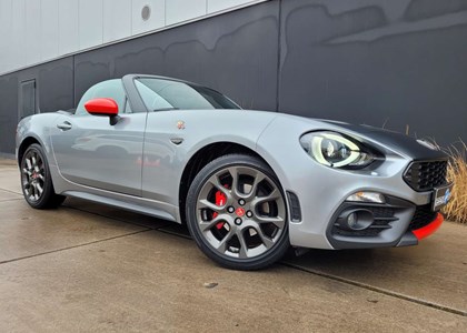 Abarth 124 Spider