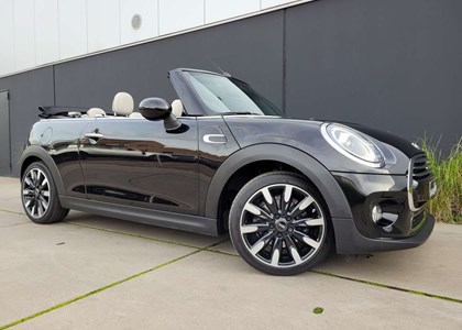 MINI Cooper Cabrio