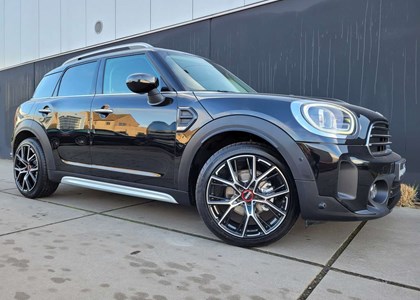 MINI Cooper D Countryman