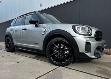 MINI Cooper SE Countryman